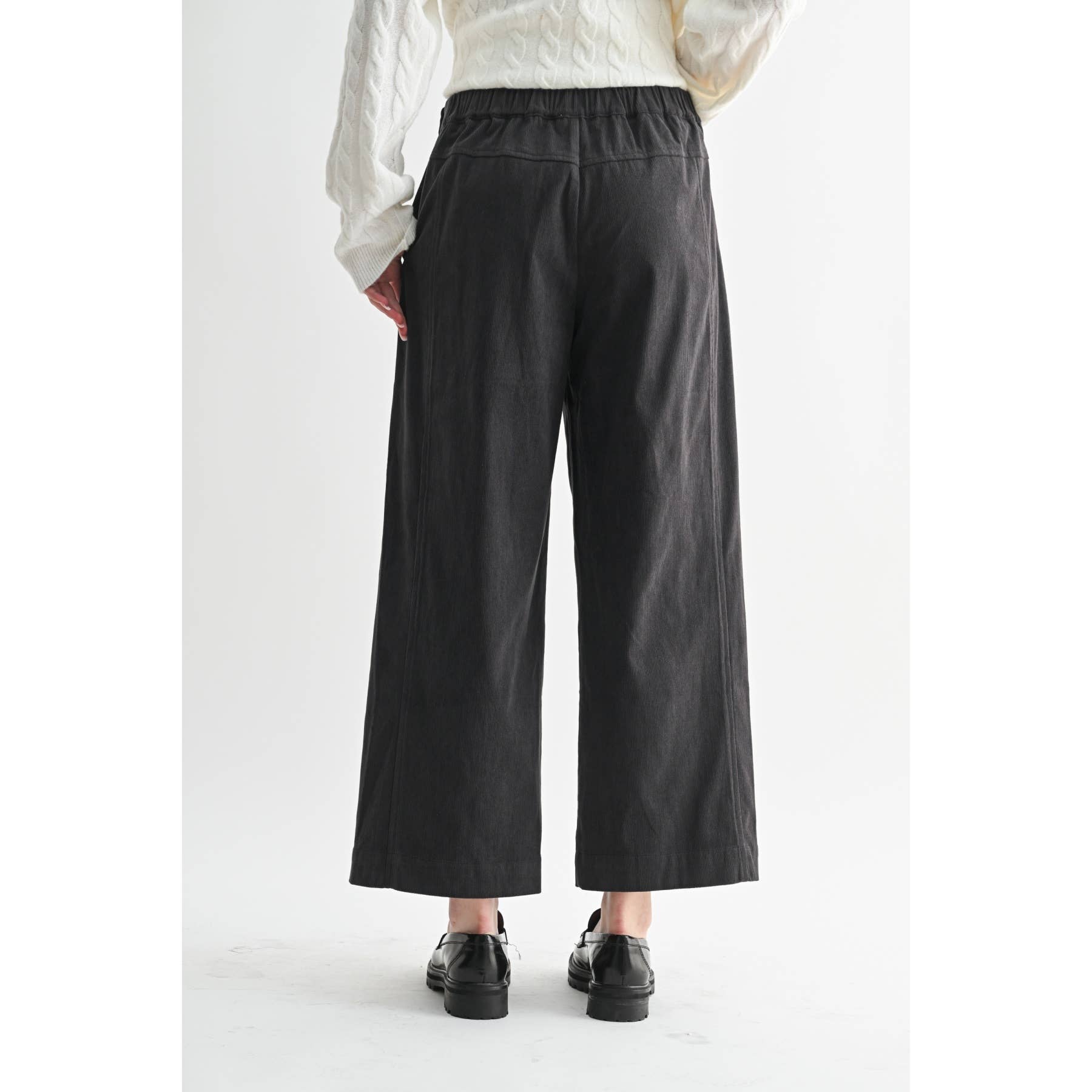 CORDUROY WIDE LEG PANTS: Charcoal