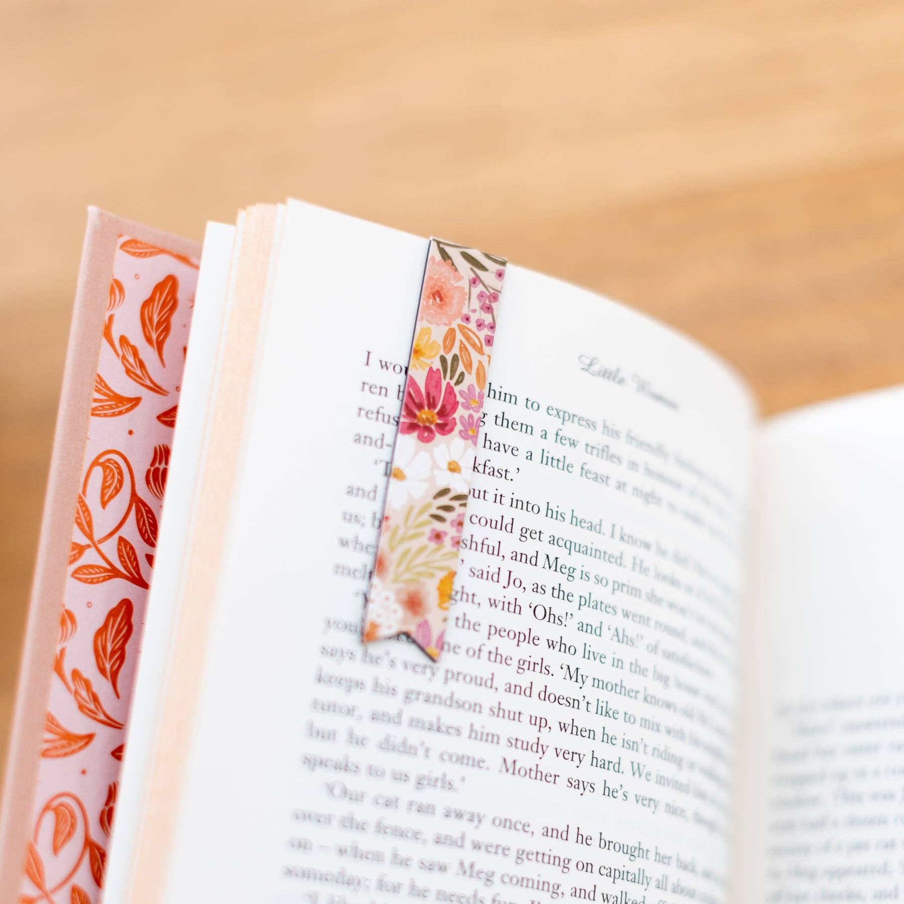 Magnetic Bookmarks | Bookish & Reading: Christmas