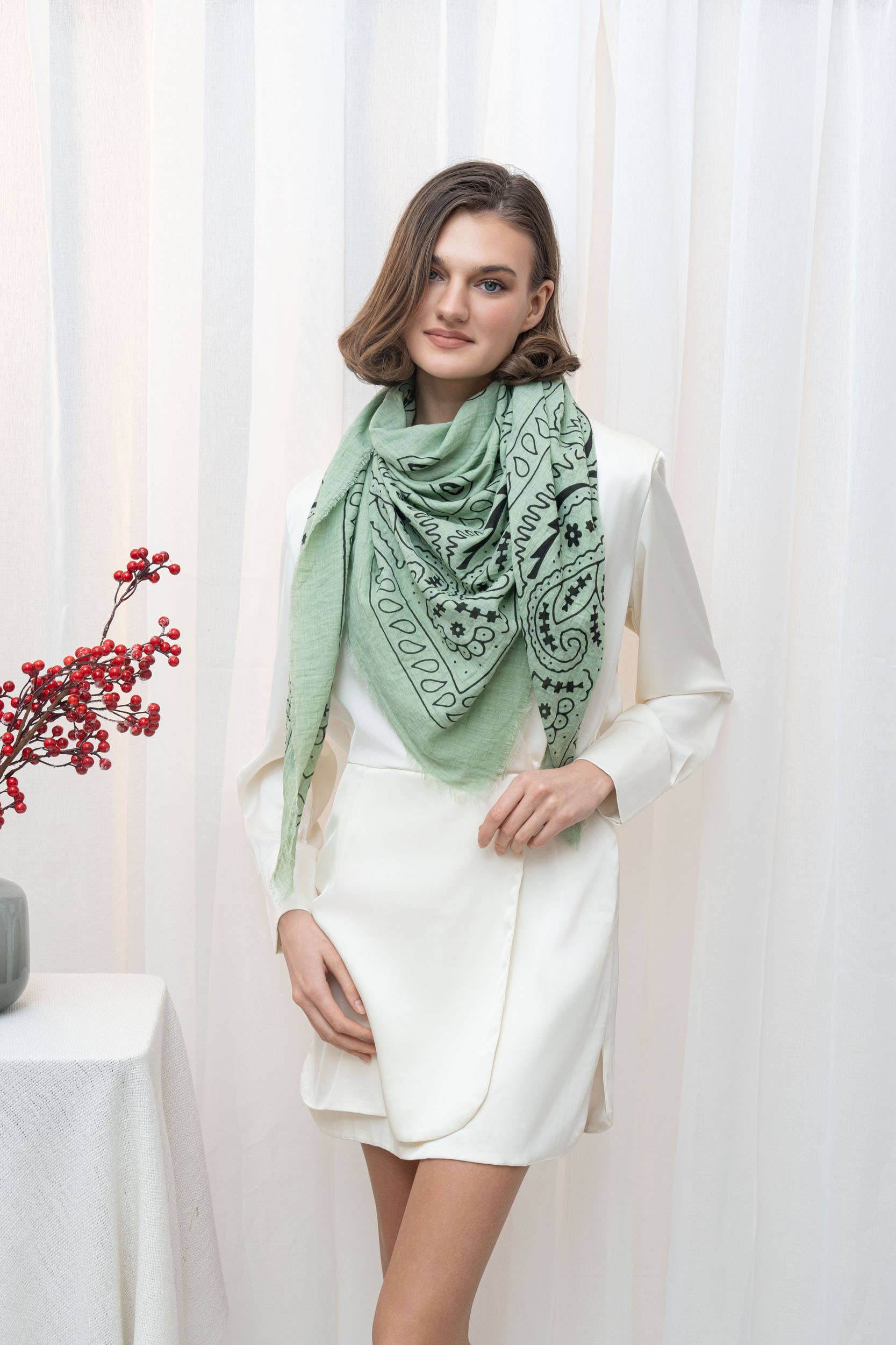 Bandana Pattern Scarf in Green