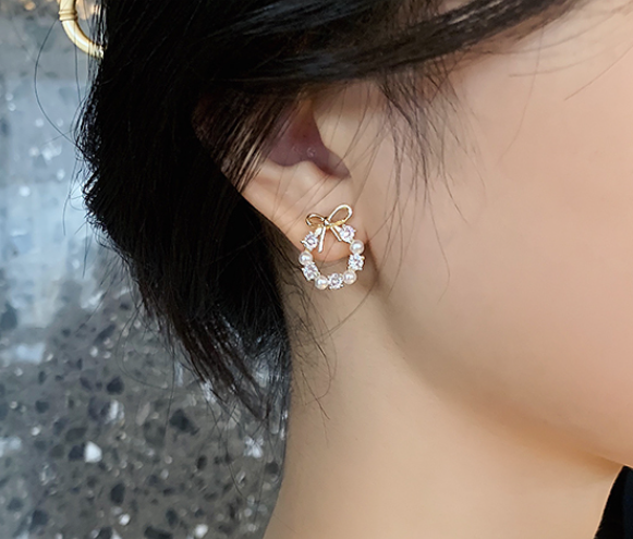Pearl & Crystal Wreath Earrings
